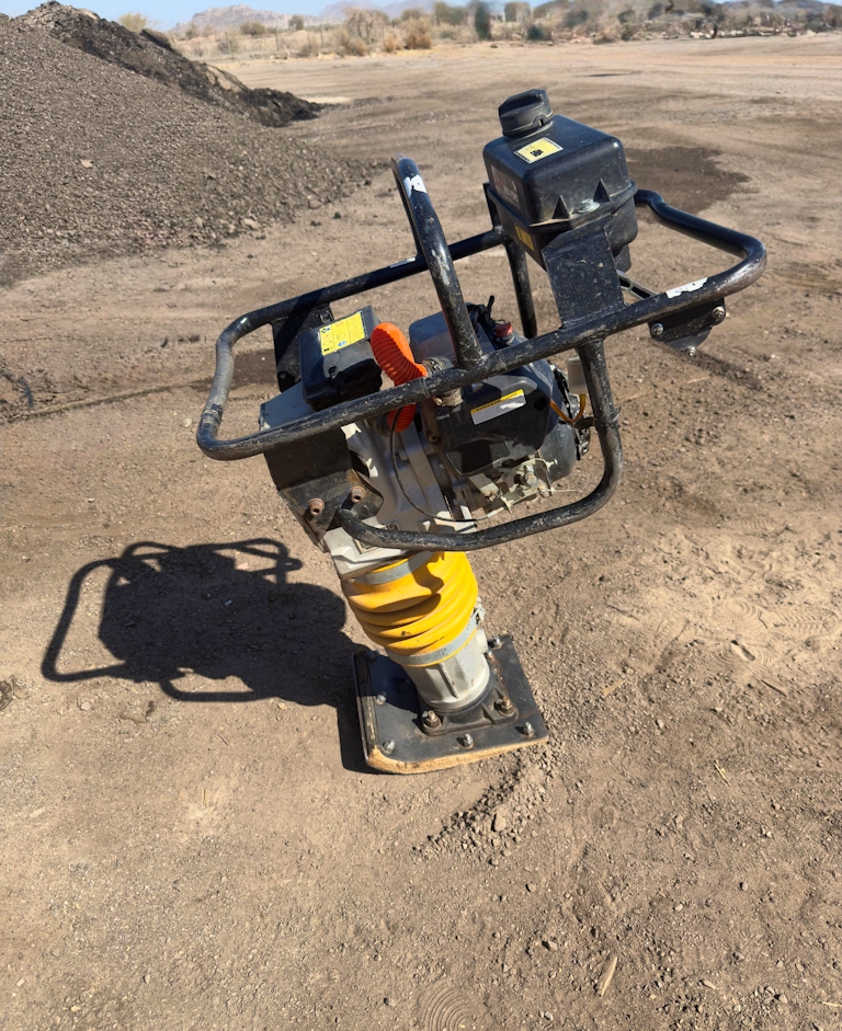 Compactador bailarina - Husqvarna - 2021