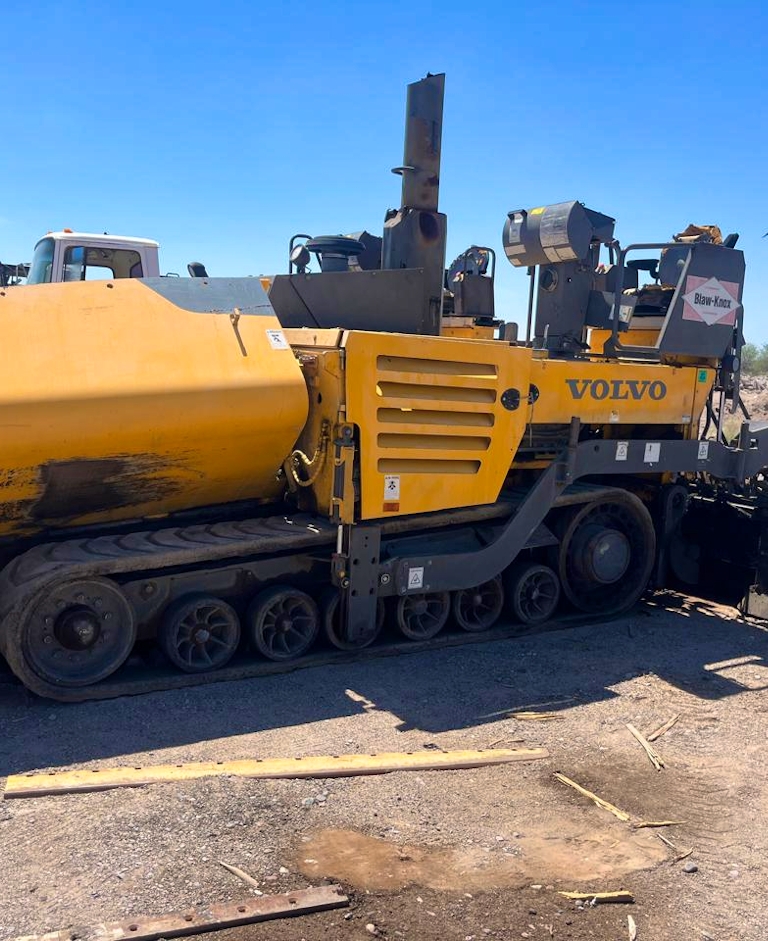 Pavimentadora/Extendedora - Volvo - PF6110