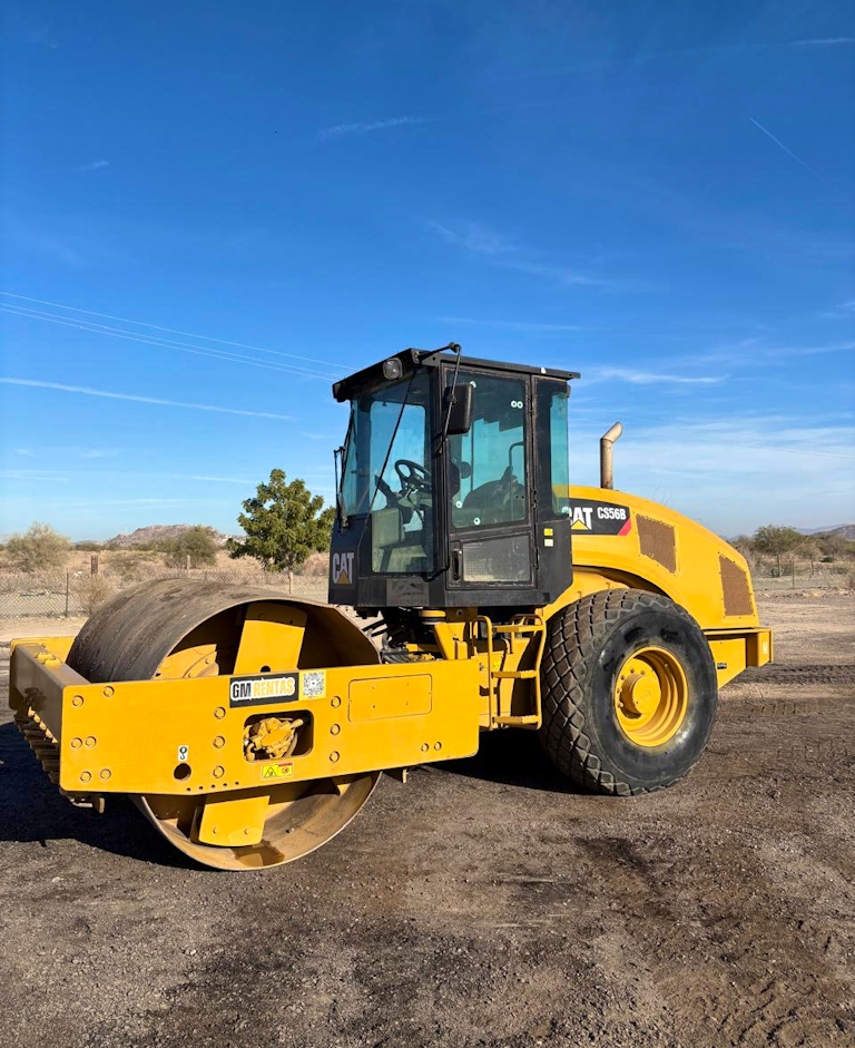 Compactador terracero - Caterpillar - CS56B